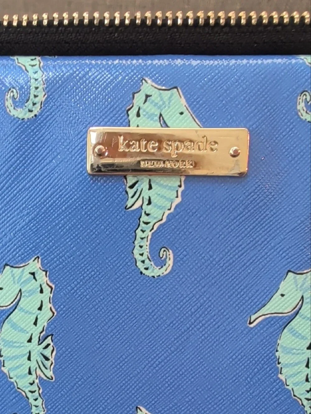 Kate Spade New York Cedar Sea Horse Laptop Bag 13